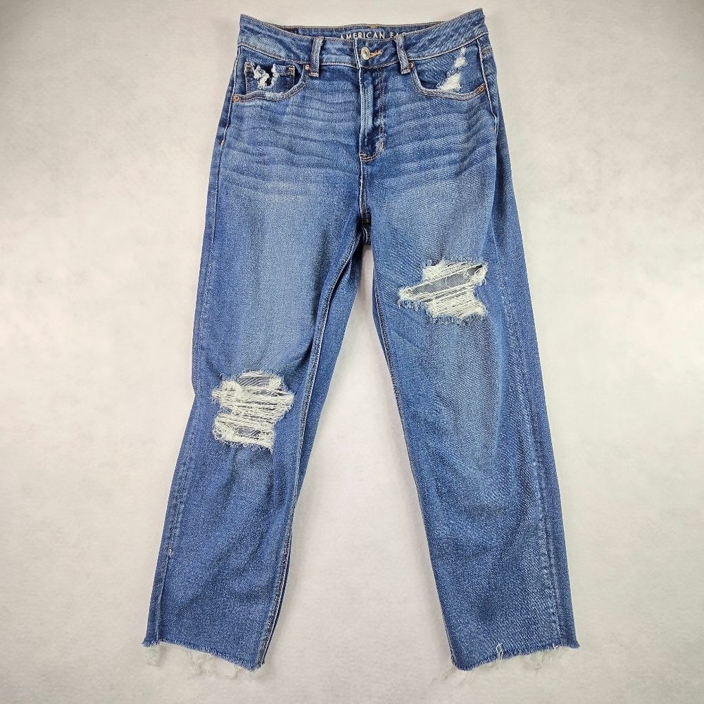 American Eagle Distressed Mom Straight Jeans Size 8